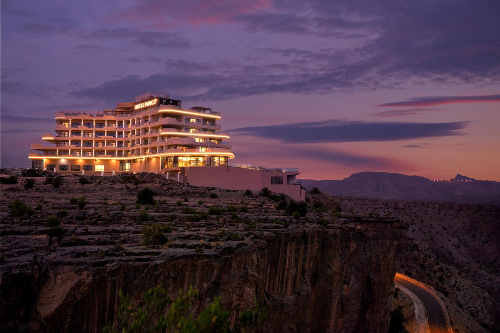 Hotel Indigo Jabal Akhdar Resort & Spa By Ihg Al 'Aqar Bagian luar foto